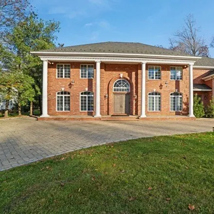 Buy this 6 bed house on Old Tappan Golf Club in Dewolf Road, Old Tappan