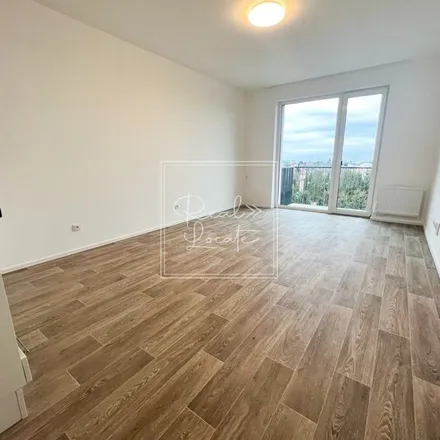 Image 4 - K Barrandovu, 152 00 Prague, Czechia - Apartment for rent