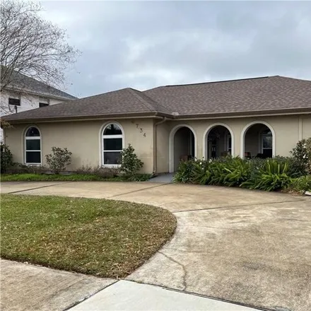 Rent this 3 bed house on 4734 Chastant Street in Pontchartrain Shores, Metairie