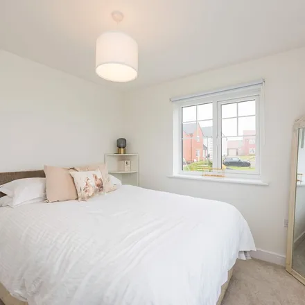 Rent this 3 bed apartment on Claypit Lane in Lichfield, WS14 0AE