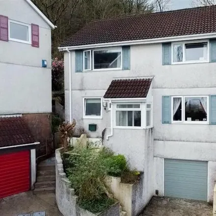 Buy this 4 bed house on Almeria Court in Plympton, PL7 1TX