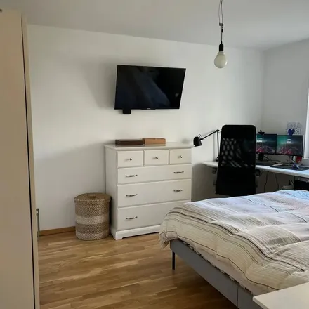 Rent this 2 bed apartment on Pfarrer-Theile-Straße 87 in 13591 Berlin, Germany