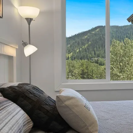 Rent this 3 bed condo on Sun Peaks in BC V0E 5N0, Canada