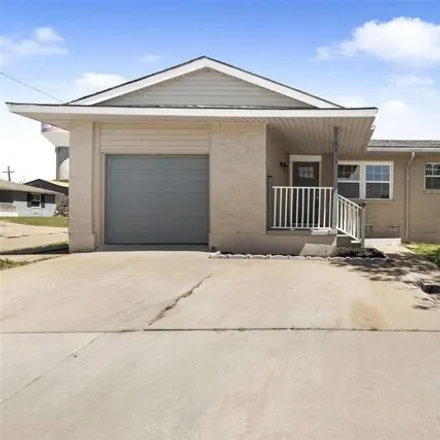 Buy this 3 bed house on 2394 Northwest 35th Street in Lawton, OK 73505