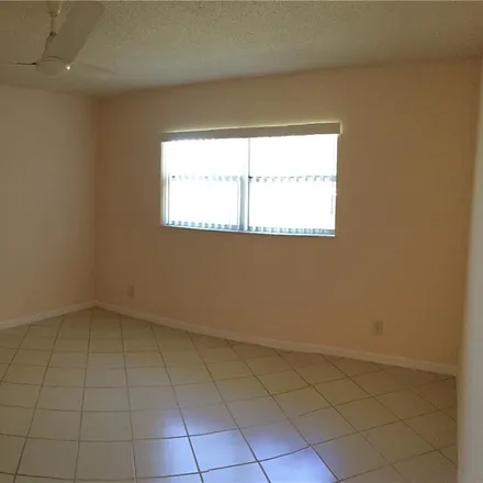 Image 7 - Posh French Cleaners, Southwest Natura Boulevard, Carver Heights, Deerfield Beach, FL 33441, USA - Condo for rent