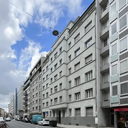 Rent this 4 bed apartment on Rue des Pâquis 53 in 1201 Geneva, Switzerland