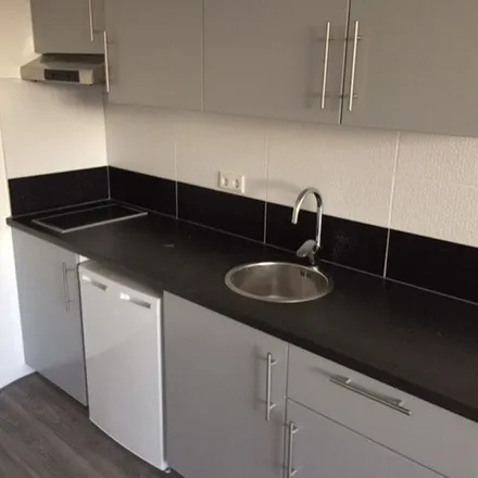 Rent this 1 bed apartment on Pijnboomstraat 18-31 in 5038 HG Tilburg, Netherlands