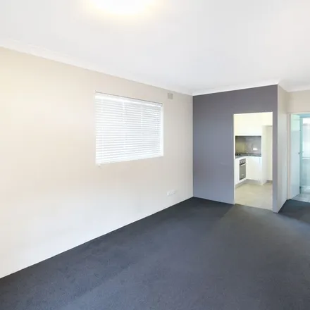 Rent this 1 bed apartment on 205-211 Crown Street in Darlinghurst NSW 2010, Australia
