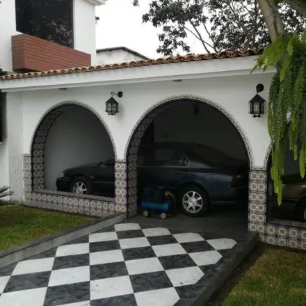 Buy this 8 bed house on Calle Los Damascos in Ate, Lima Metropolitan Area 15498