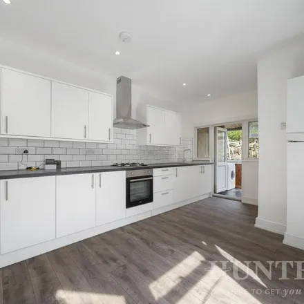 Image 6 - Linley Road, London, N17 6EX, United Kingdom - House for rent