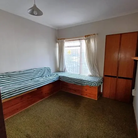 Rent this 3 bed apartment on Tyger Valley Centre in Old Oak Road, Cape Town Ward 70