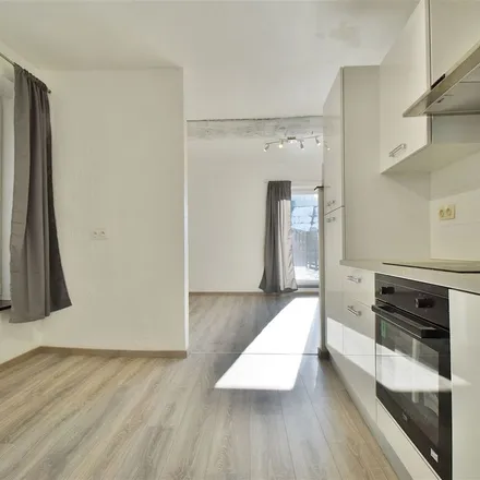 Image 6 - Rue des Rôtisseurs 9, 4500 Huy, Belgium - Apartment for rent