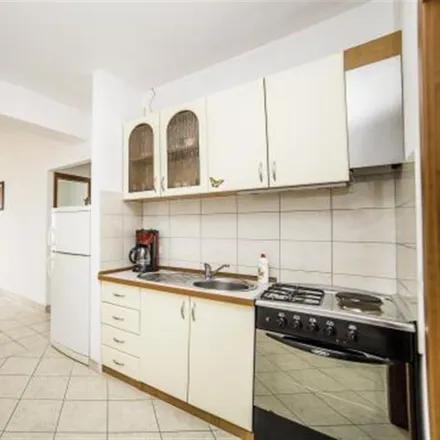 Image 8 - Punta 8, 21413 Povlja, Croatia - Apartment for rent