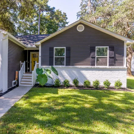 Buy this 4 bed house on 13 Canopy Lane in Frogmore, Beaufort County