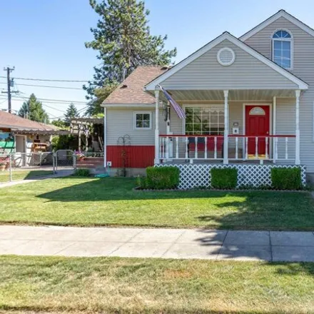 Buy this 6 bed house on 467 West Wabash Avenue in Spokane, WA 99205