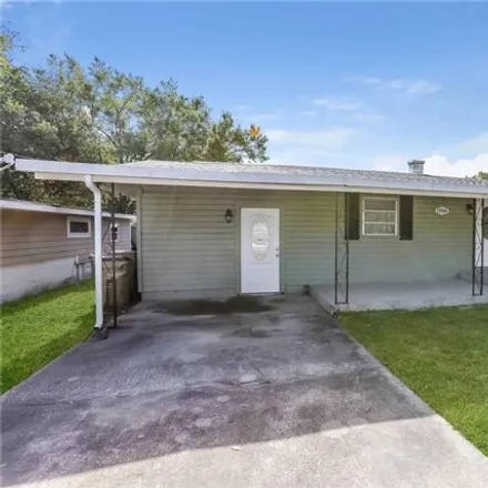 Buy this 2 bed house on 1500 Wilson Avenue in Lake County, FL 32757