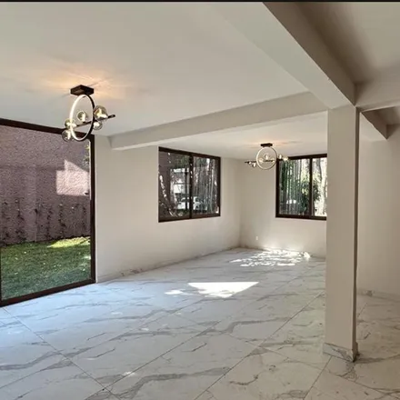 Buy this studio apartment on Zoocan in Calle Cantera, Tlalpan