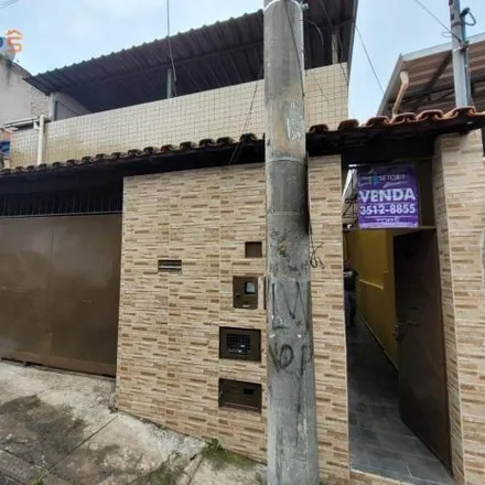 Buy this 3 bed house on Rua General Benjamim da Fonseca in Vila Furtado de Menezes, Juiz de Fora - MG