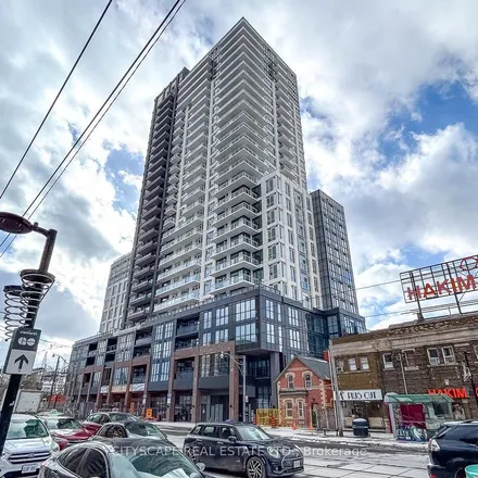 Image 1 - 2575 Danforth Avenue, Old Toronto, ON M4C 1L7, Canada - Apartment for rent