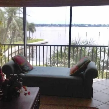 Image 2 - Sarasota, FL - Condo for rent