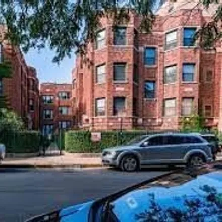 Rent this 1 bed apartment on 626 W Patterson Ave Apt 3E in Chicago, Illinois