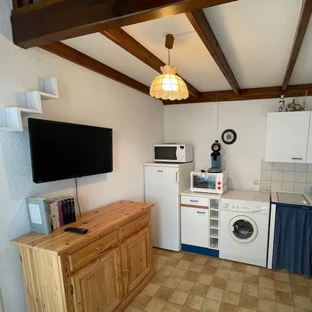 Rent this 2 bed apartment on 17640 Vaux-sur-Mer