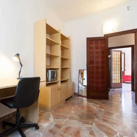 Rent this 4 bed room on Brums in Via Francesco Grimaldi, 7