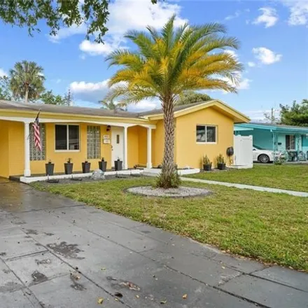 Image 3 - 2044 Northwest 11th Avenue, Middle River Vista, Fort Lauderdale, FL 33311, USA - House for sale