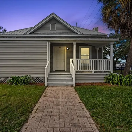 Buy this 2 bed house on 3120 North Woodrow Avenue in Tampa, FL 33603