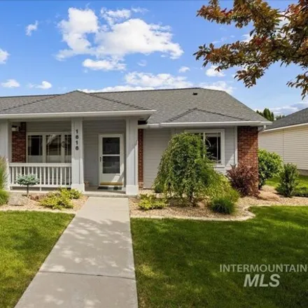 Buy this 3 bed house on 1616 Spruce Creek Loop in Nampa, ID 83686