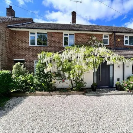 Buy this 4 bed house on Sandmere Close in Hemel Hempstead, HP2 4RW