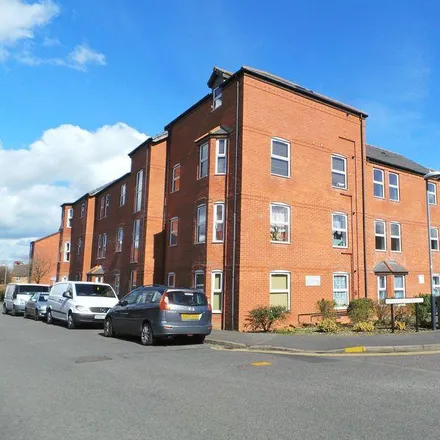 Rent this 2 bed apartment on Pennington Mews in Rugby, CV21 2BA