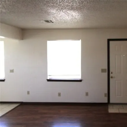 Image 6 - 316 Falcon Ct Apt 2, Norman, Oklahoma, 73069 - Apartment for rent