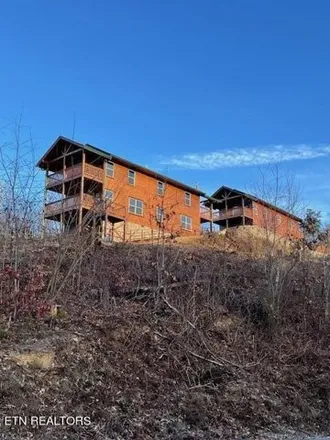 Buy this 4 bed house on 1020 Old Cartertown Road in Gatlinburg, TN 37738