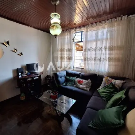 Buy this 4 bed house on Rua Rio Jaguaribe 646 in Bairro Alto, Curitiba - PR
