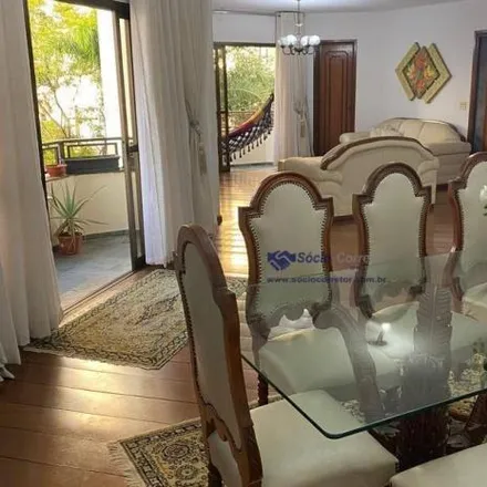 Buy this 3 bed apartment on Rua Demétrio Ribeiro in Água Rasa, São Paulo - SP