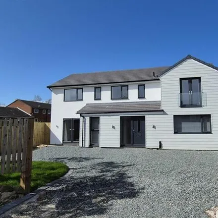 Buy this 5 bed house on Greenhill Road in Coalville, LE67 4RN
