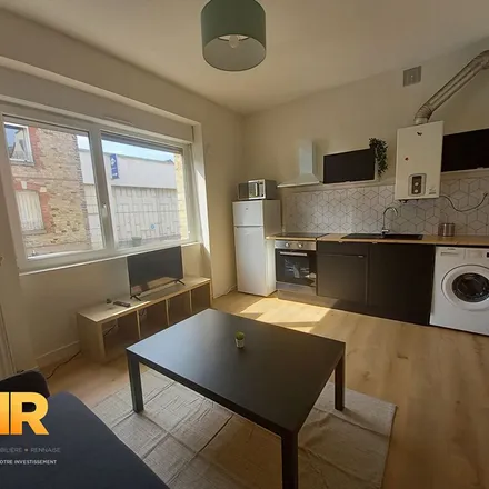Rent this 2 bed apartment on Gestion Immobilière Rennaise in 11 Boulevard Beaumont, 35000 Rennes