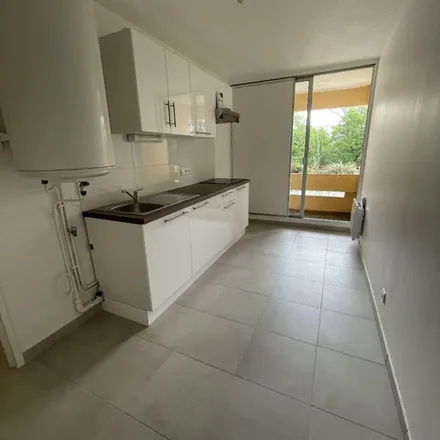 Rent this 1 bed apartment on 1 Place Jean Baumel Plan des 4 Seigneurs in 34090 Montpellier, France