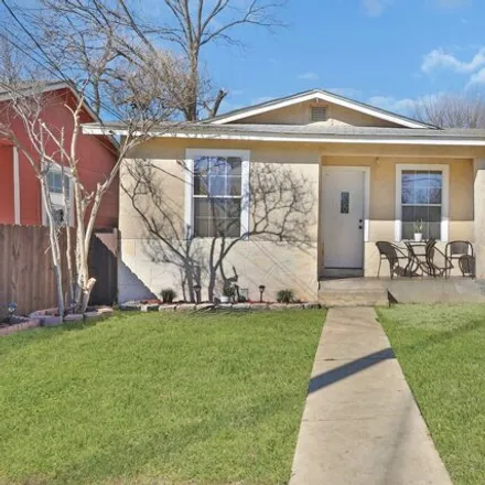 Image 1 - 383 Saint Francis Avenue, San Antonio, TX 78204, USA - House for sale