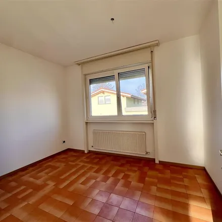 Image 3 - Via Piazzolo, 6855 Circolo di Stabio, Switzerland - Apartment for rent