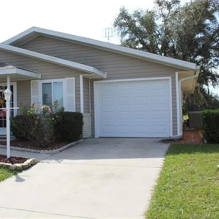 Buy this 2 bed house on 10608 South Drew Bryant Circle in Citrus County, FL 34436