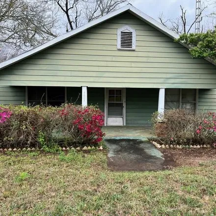Buy this 3 bed house on 1820 AL 131 in Bakerhill, Eufaula