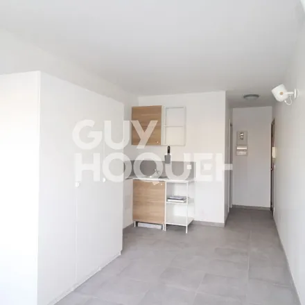 Rent this 1 bed apartment on 25 Boulevard Colbert in 92330 Sceaux, France