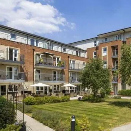 Image 1 - Augustus House, Station Parade, Virginia Water, GU25 4AB, United Kingdom - Apartment for sale