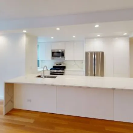 Rent this 2 bed apartment on #10a,116 Central Park South in Central Park South, Manhattan