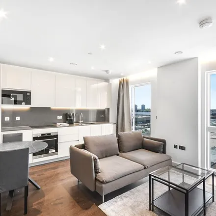 Image 3 - Kennedy Building, 1 Lanchester Way, Nine Elms, London, SW11 7DD, United Kingdom - Apartment for rent