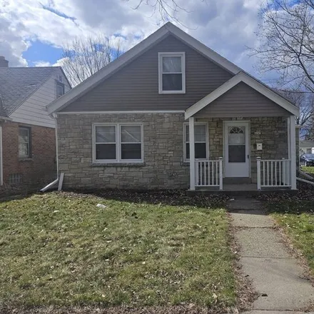 Buy this 3 bed house on 4245 North 42nd Street in Milwaukee, WI 53216