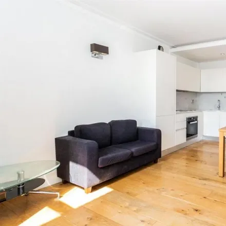 Rent this 2 bed apartment on 13 Talbot Square in London, W2 1TS