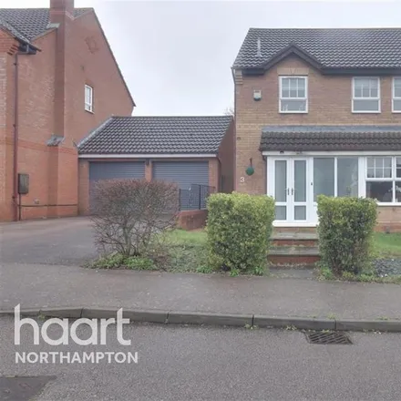 Rent this 4 bed house on Honeysuckle Way in Northampton, NN3 3QE